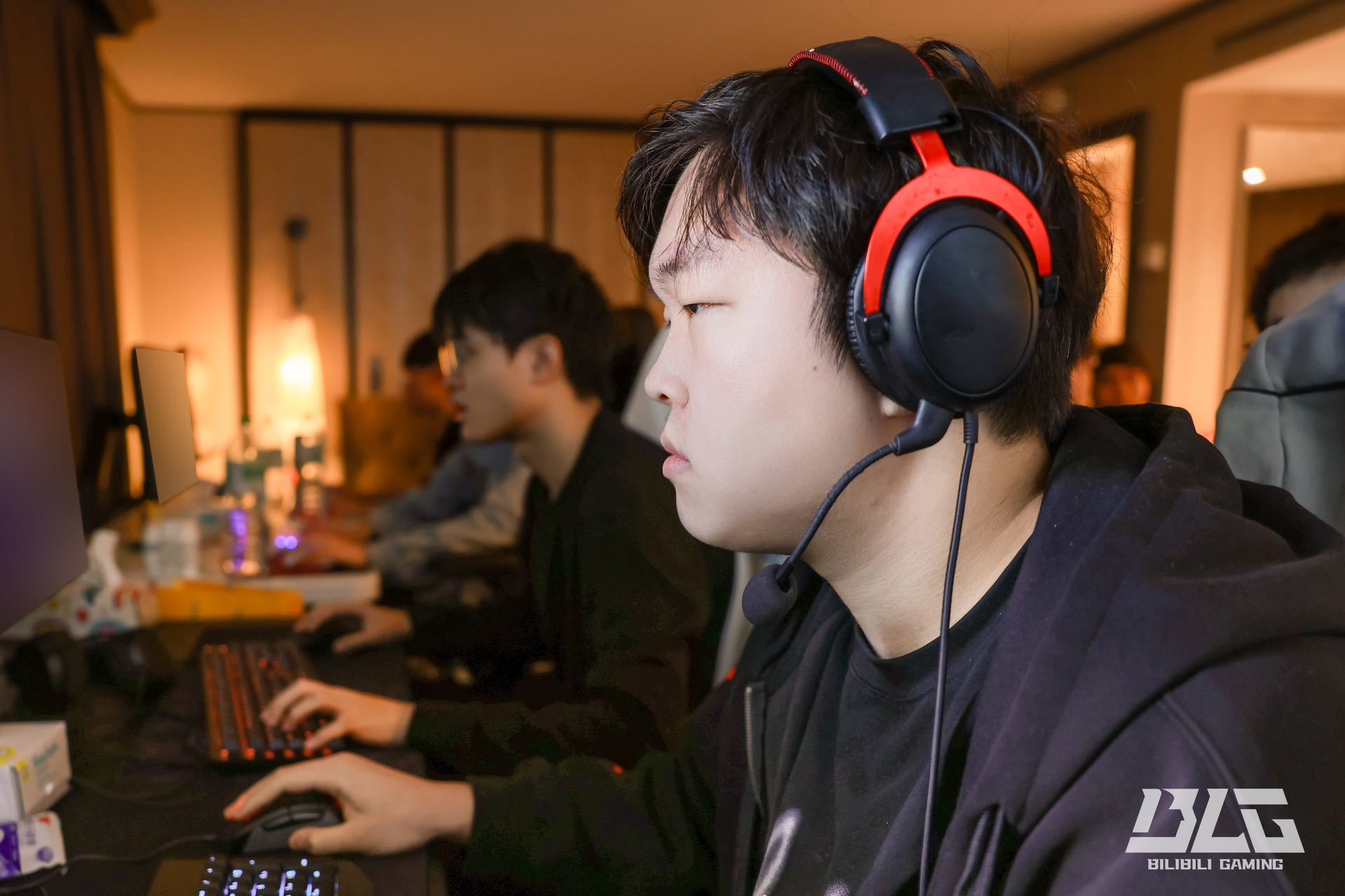 电竞椅行业未来助力玩家享受极致体验PG麻将胡了试玩傲风以技术创新引领(图3)
